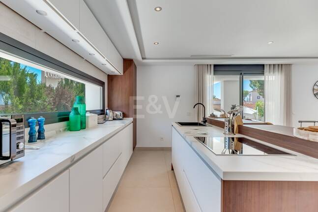 Lyxvilla i Costabella, Marbella East. Priser från 11 000 euro per vecka