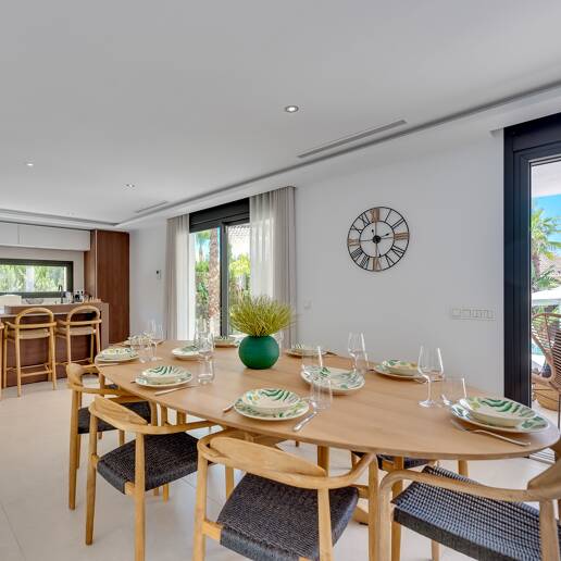 Villa zu vermieten in Costabella, Marbella Ost