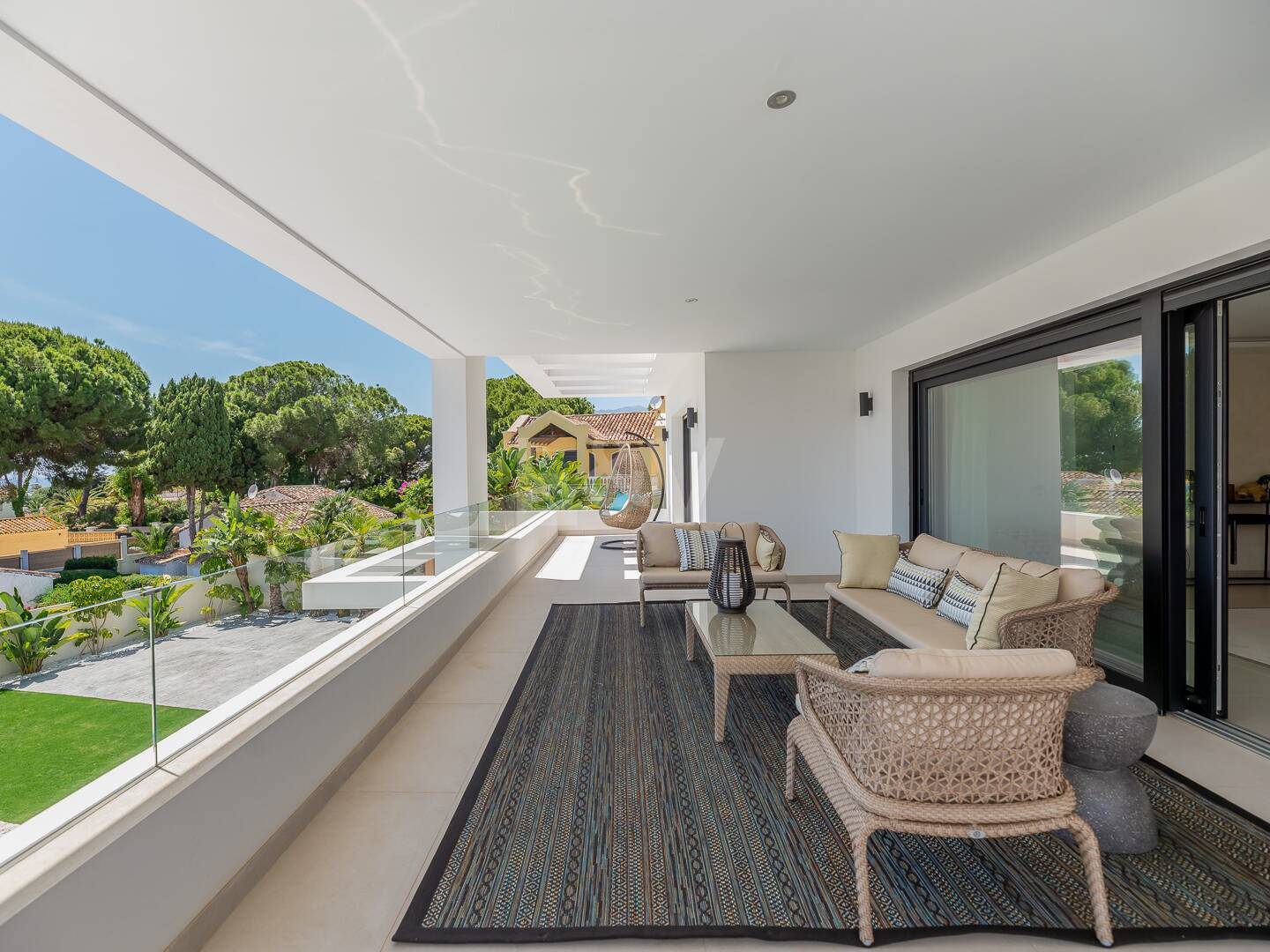 Lyxvilla i Costabella, Marbella East. Priser från 11 000 euro per vecka