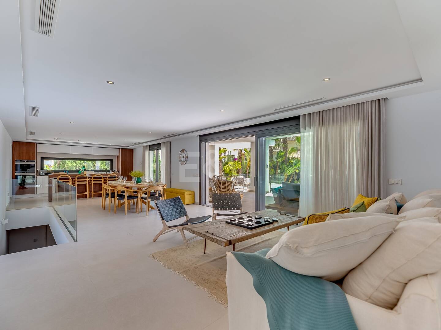 Lyxvilla i Costabella, Marbella East. Priser från 11 000 euro per vecka