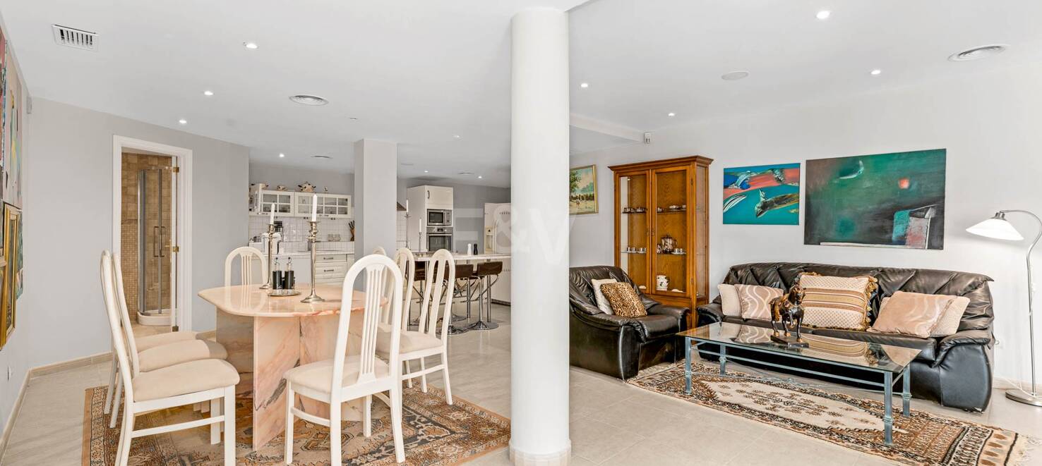 Villa att hyra i Los Arqueros, Benahavis