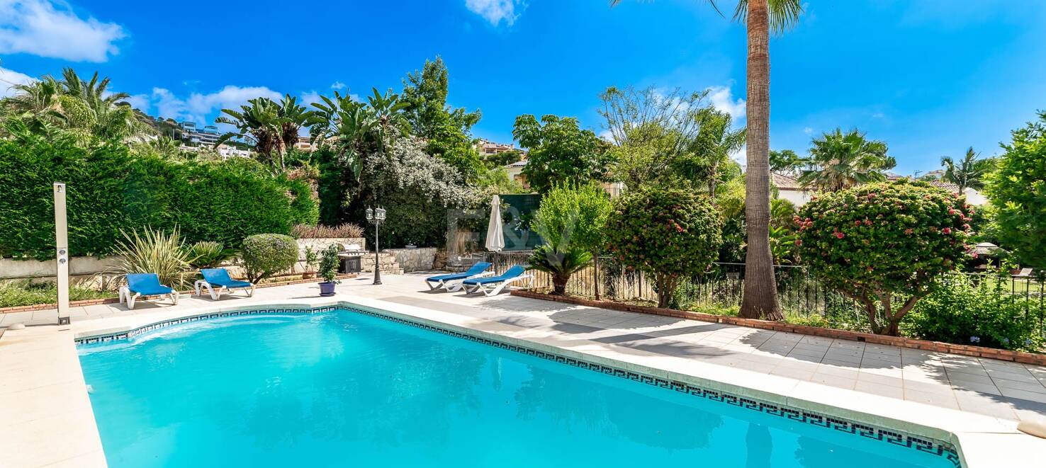 Villa att hyra i Los Arqueros, Benahavis