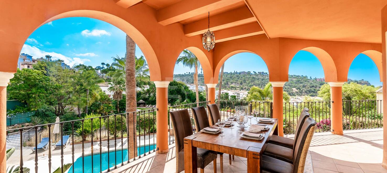 Villa att hyra i Los Arqueros, Benahavis