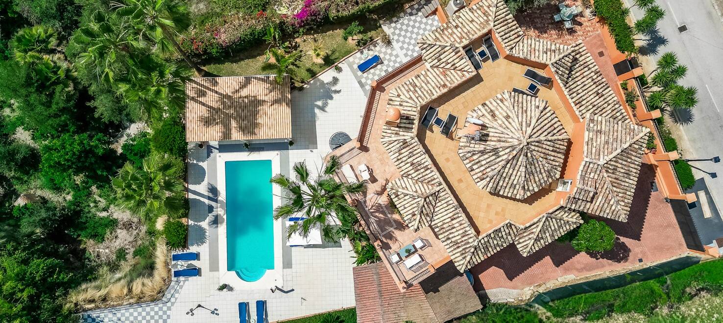 Villa att hyra i Los Arqueros, Benahavis