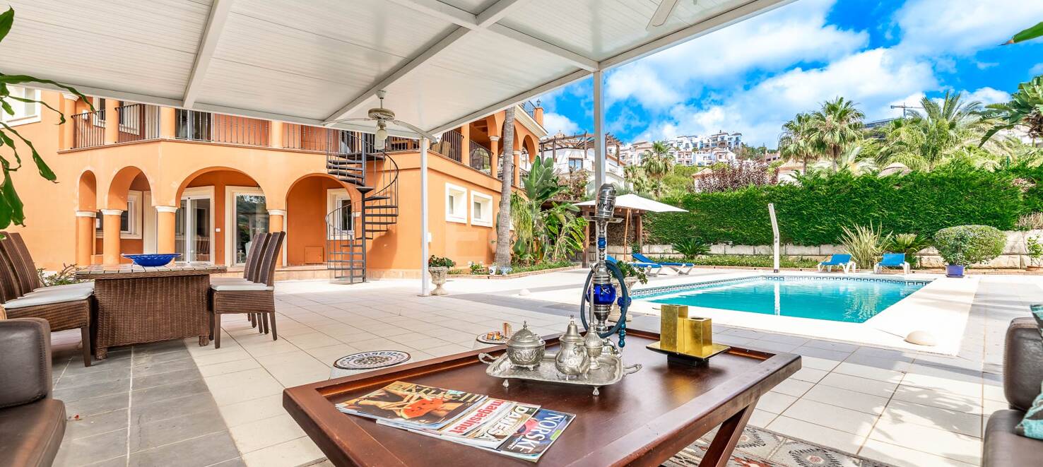 Villa att hyra i Los Arqueros, Benahavis