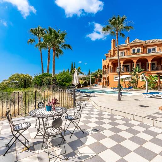 Villa att hyra i Los Arqueros, Benahavis