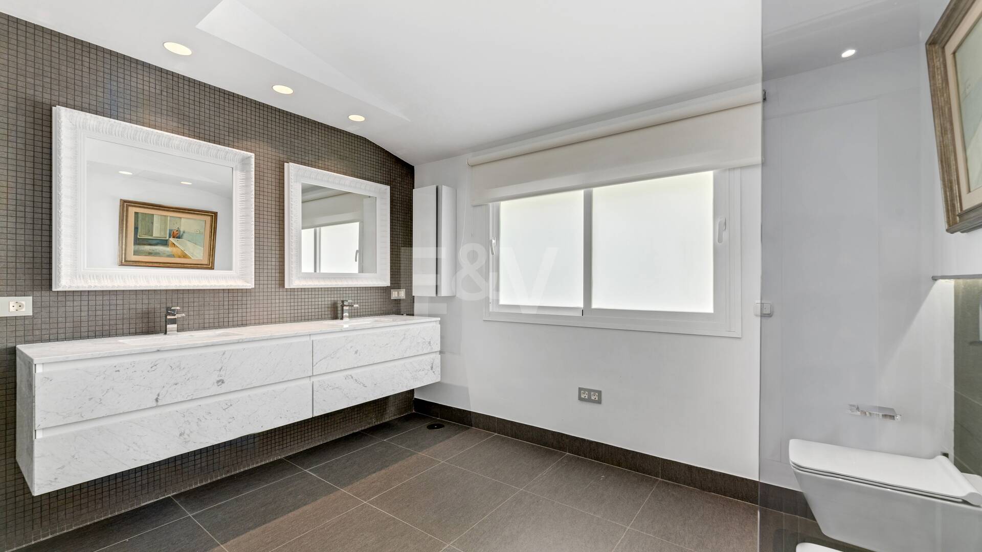 Ekskluzywny 8- Sypialnia Villa w Las Lomas de Marbella Club z Majestic Mountain Views