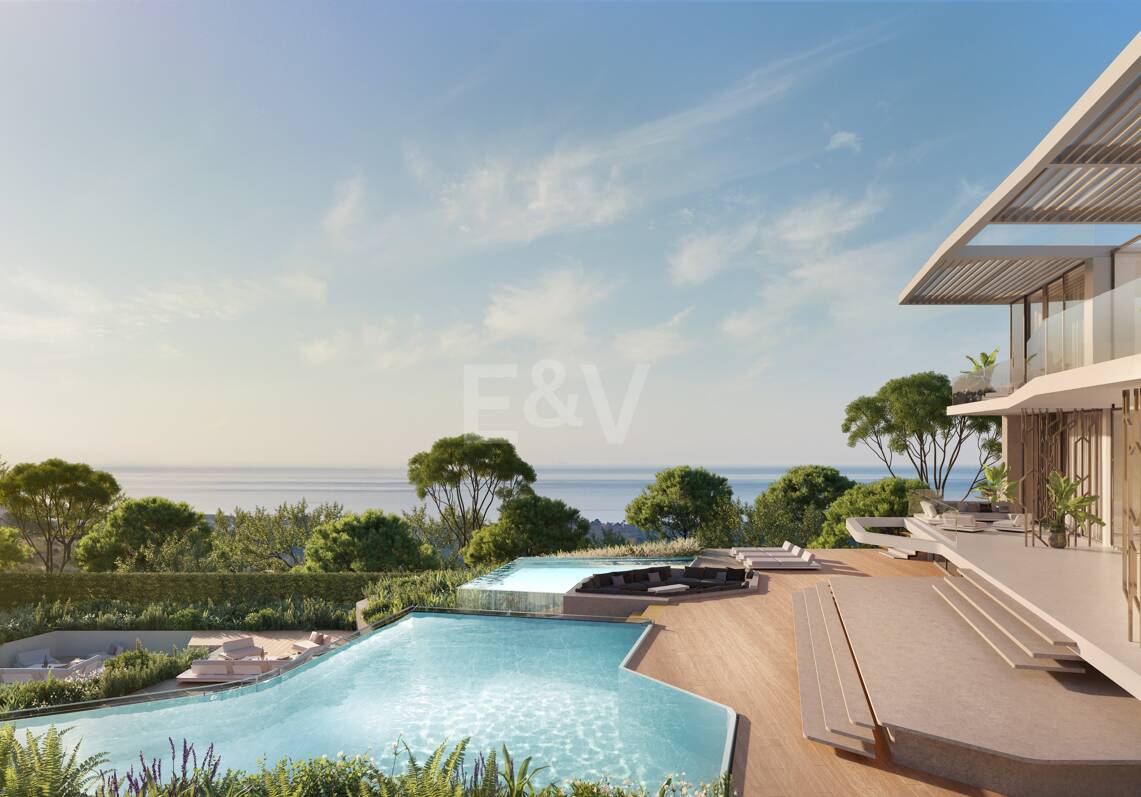 Lamborghini-inspirerad Villa med utsikt över havet och Golf i El Paraiso Alto