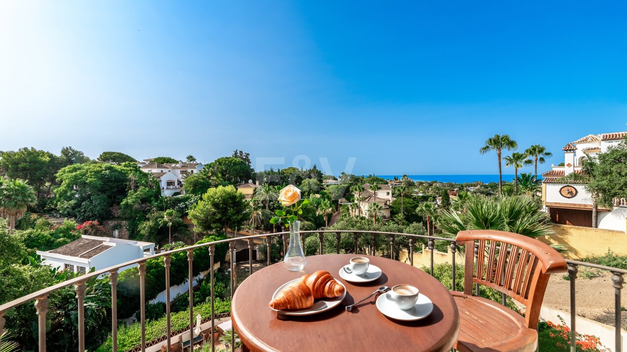 Villa mit offenem Meerblick in El Rosario