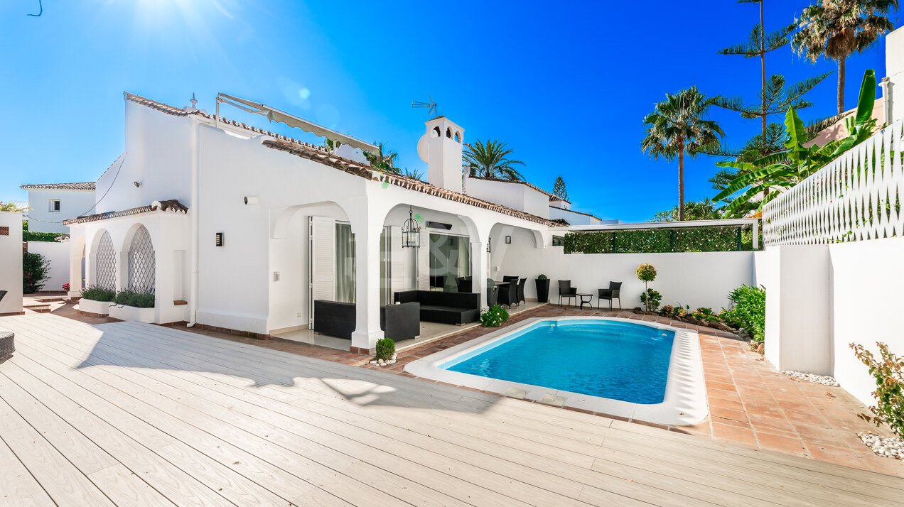 Villa à louer en Beach Side Golden Mile, Marbella Golden Mile