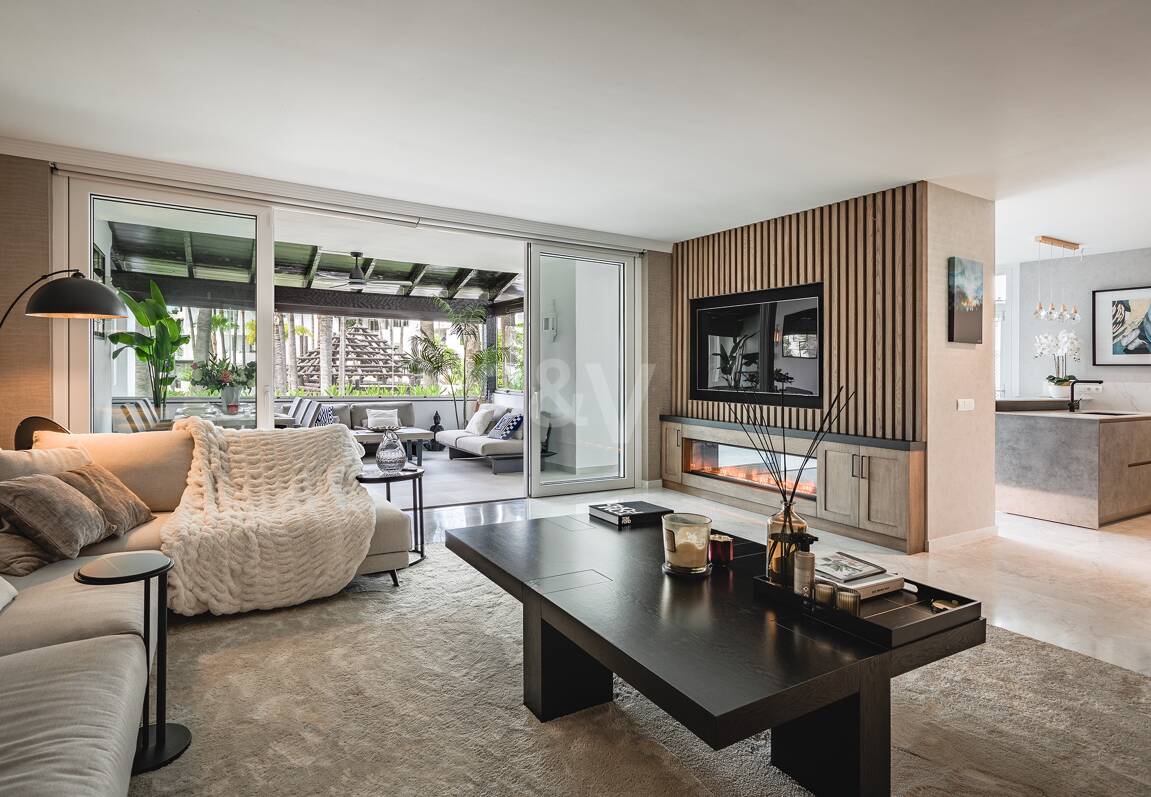 Impeccable Southwest-Facing Garden Apartment in Marina Puente Romano