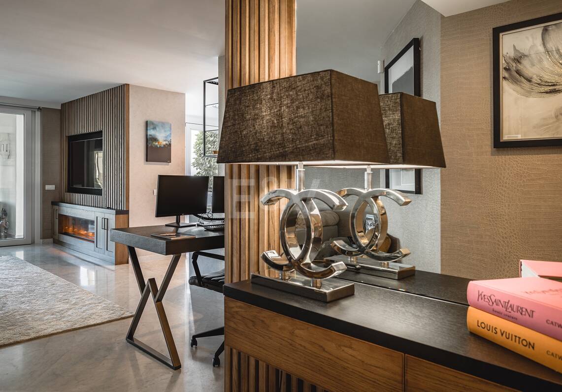 Impeccable South-West-Facing Garden Appartement à Marina Puente Romano