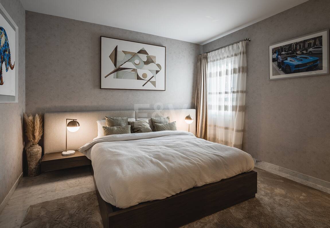 Impeccable Southwest-Facing Garden Apartment in Marina Puente Romano