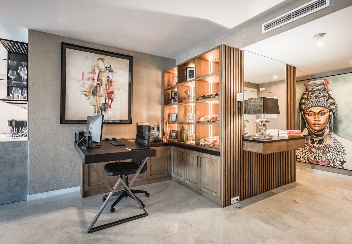 Impeccable Southwest-Facing Garden Apartment in Marina Puente Romano