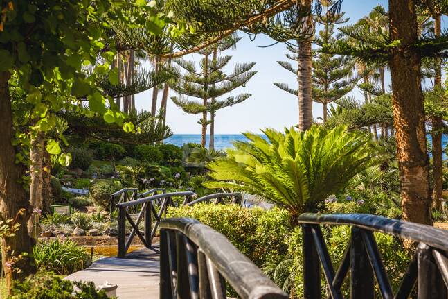 Impeccable Southwest-Facing Garden Apartment in Marina Puente Romano