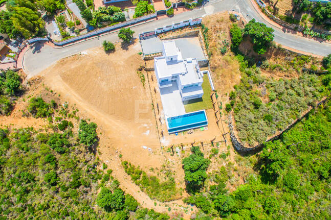 Stunning Brand New Villa i La Mairena