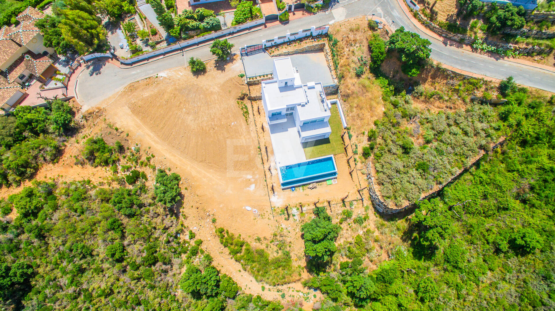 Stunning Brand New Villa i La Mairena