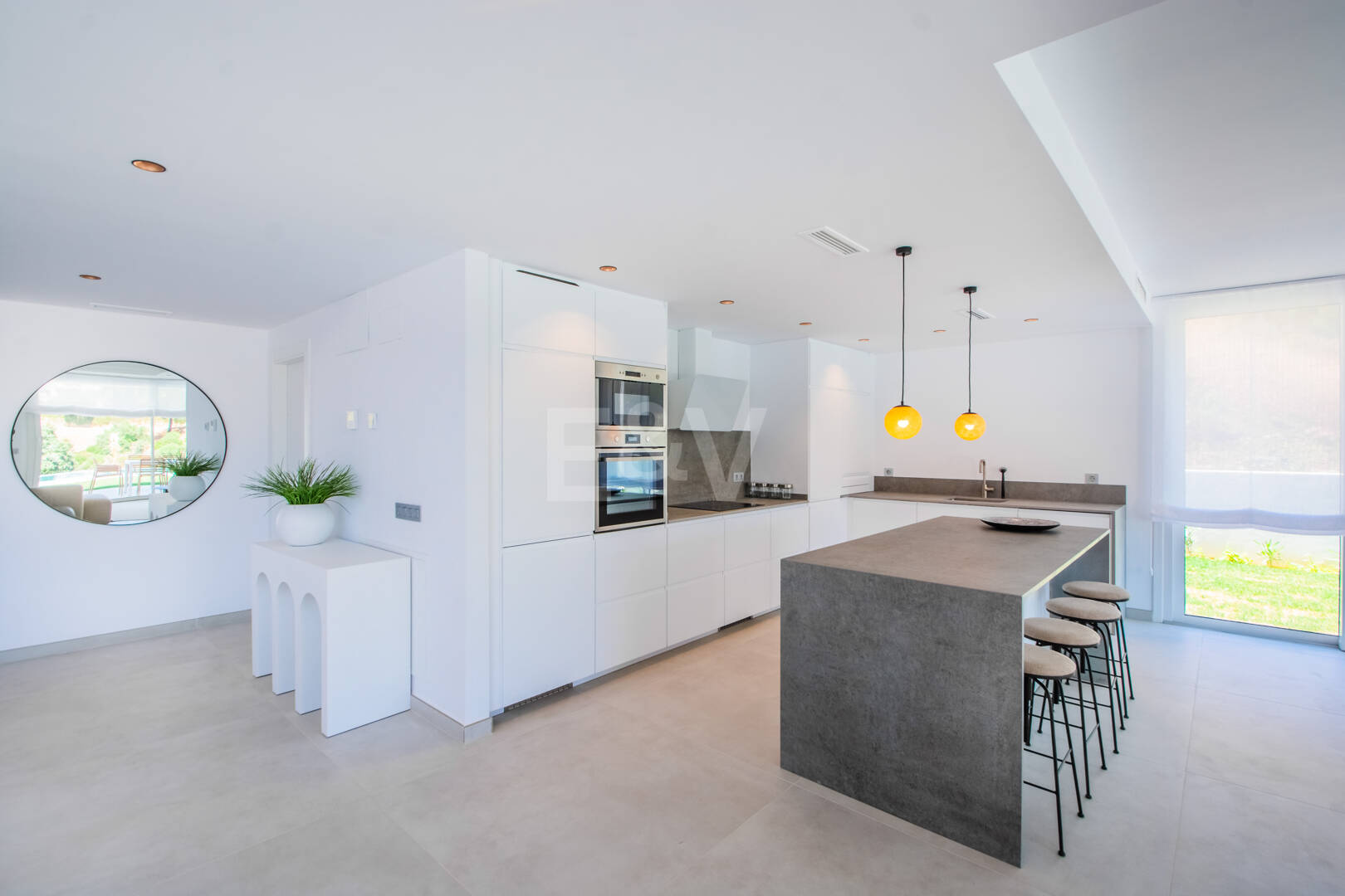 Stunning Brand New Villa i La Mairena