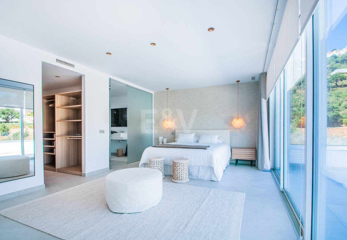 Stunning Brand New Villa i La Mairena