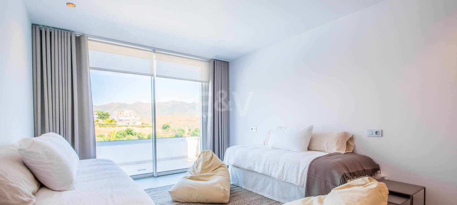 Stunning Brand New Villa i La Mairena