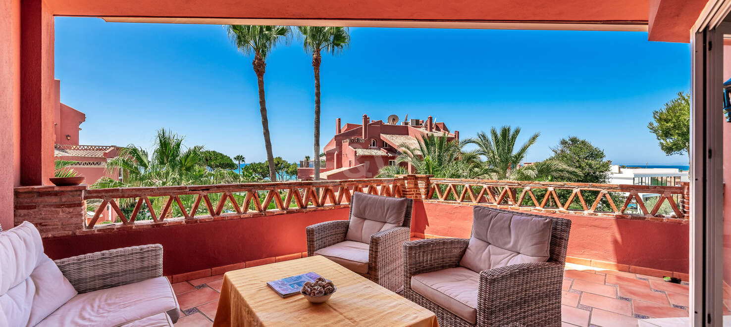 Penthouse unique au coeur d'Elviria dans l'urbanisation de la plage de Frontline