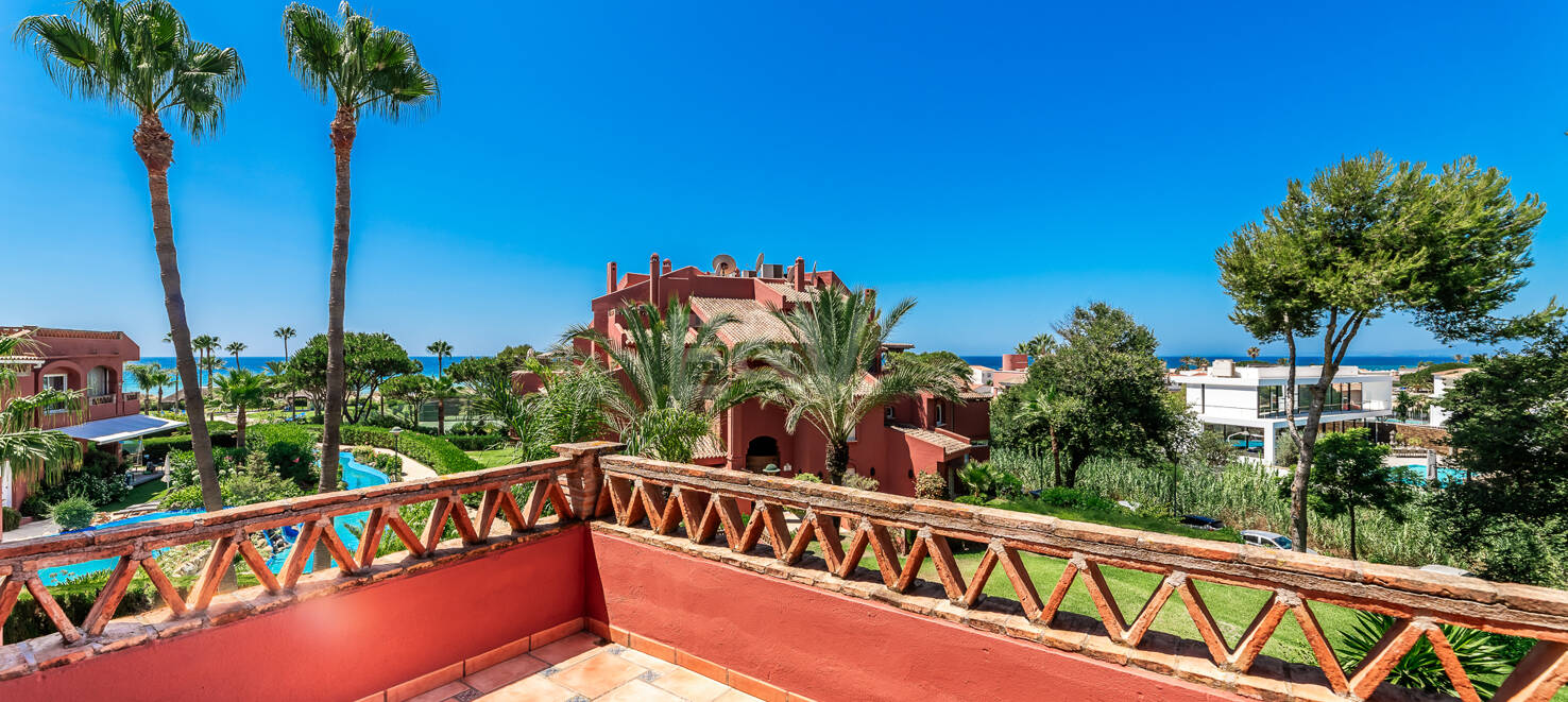 Penthouse unique au coeur d'Elviria dans l'urbanisation de la plage de Frontline
