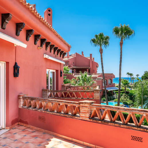 Penthouse unique au coeur d'Elviria dans l'urbanisation de la plage de Frontline