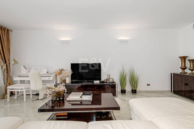 Urban Oasis a Few Steps from the Beach in Don Gonzalo