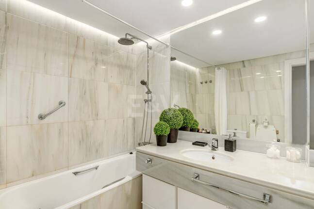 Urban Oasis a Few Steps from the Beach in Don Gonzalo