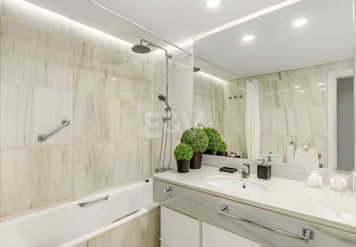 Urban Oasis a Few Steps from the Beach in Don Gonzalo