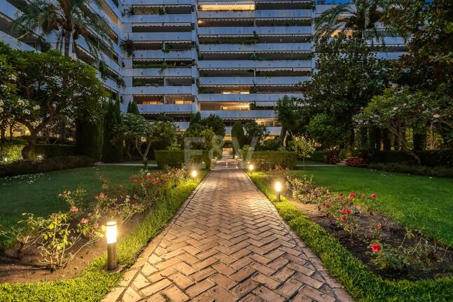 Urban Oasis a Few Steps from the Beach in Don Gonzalo