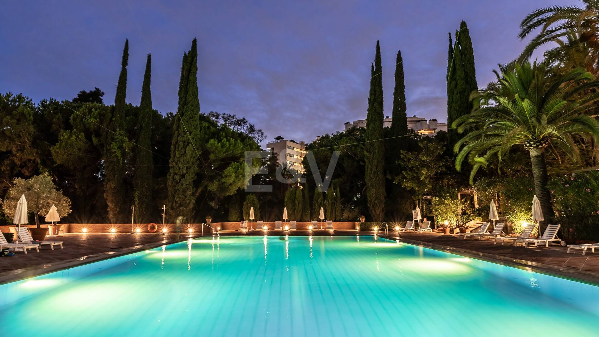 Urban Oasis a Few Steps from the Beach in Don Gonzalo