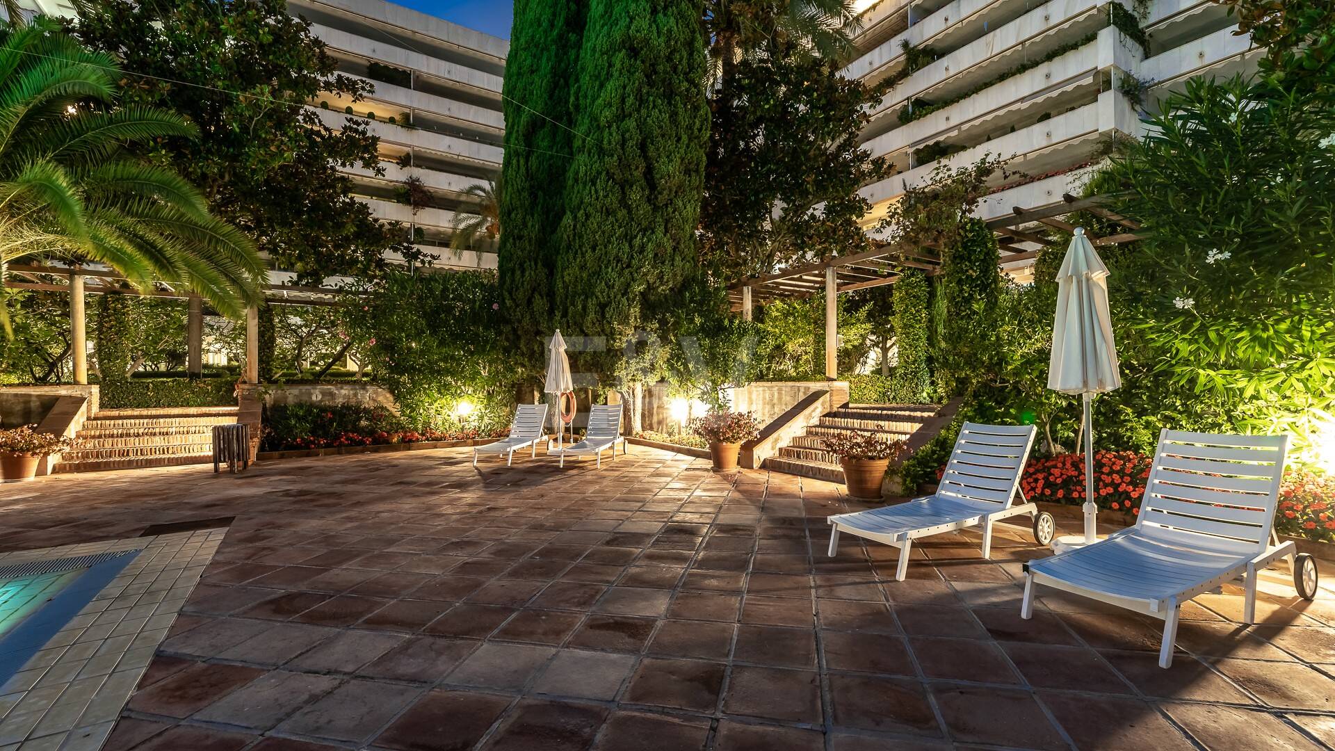 Urban Oasis a Few Steps from the Beach in Don Gonzalo