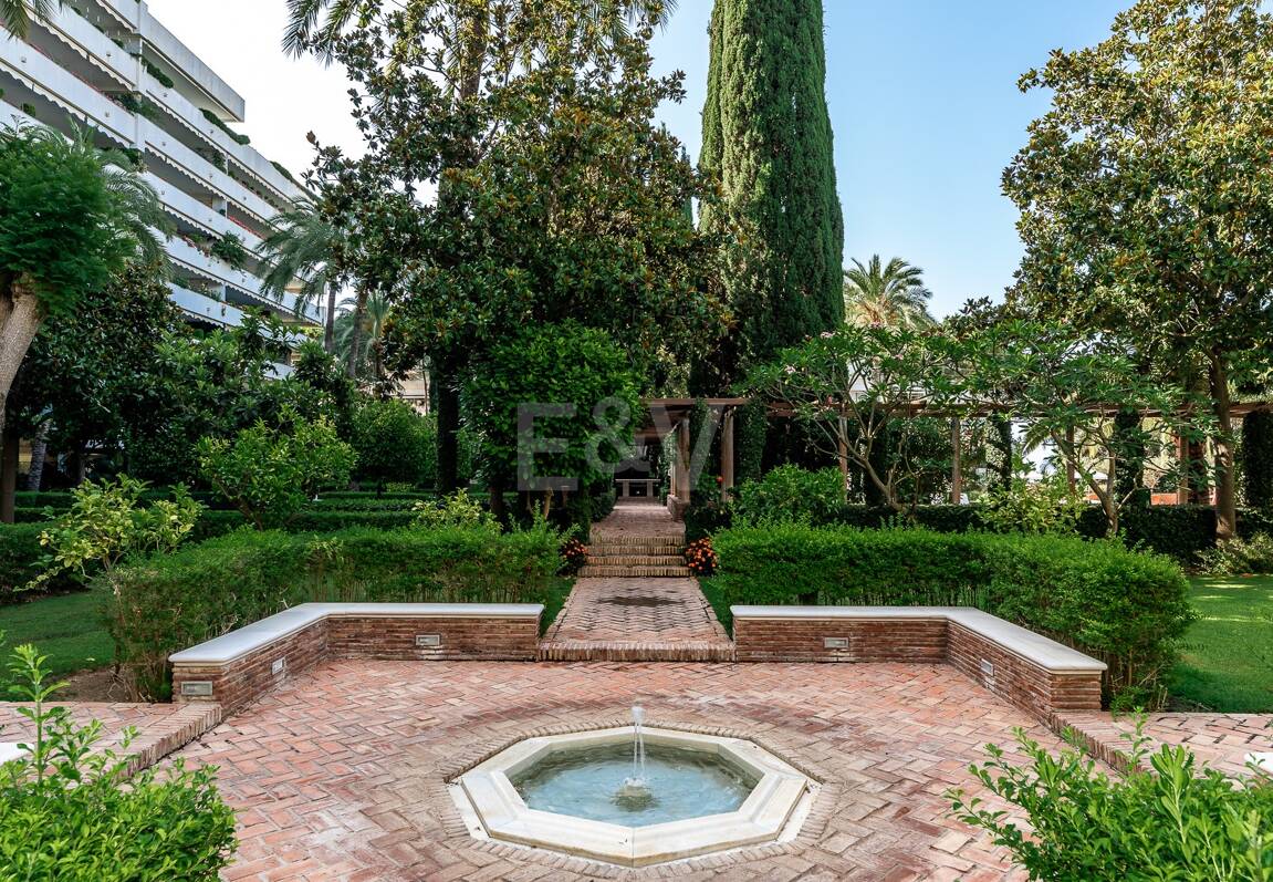 Urban Oasis a Few Steps from the Beach in Don Gonzalo