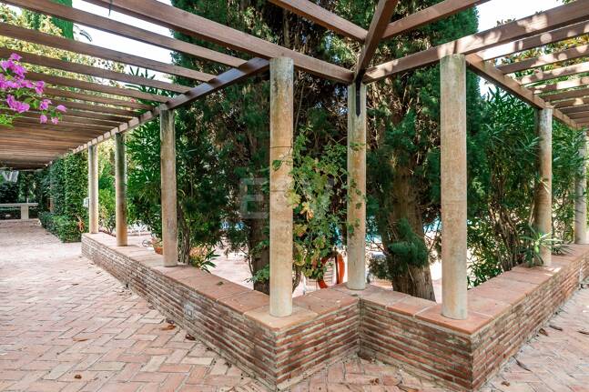 Urban Oasis a Few Steps from the Beach in Don Gonzalo