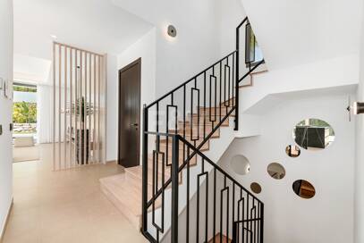 Varumärke ny lyxig Villa i La Cerquilla, Front Line Golf