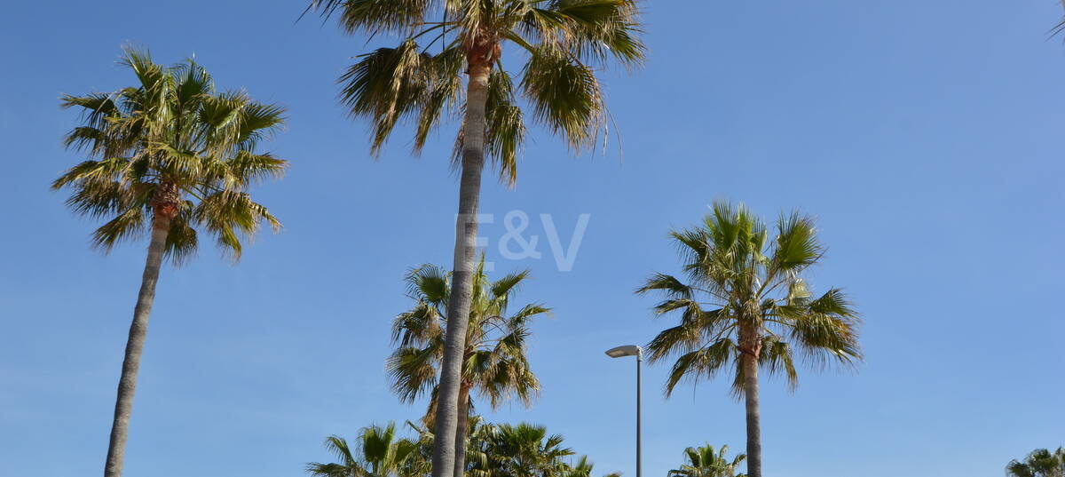 Brand New luxury Villa in La Cerquilla, frontline golf