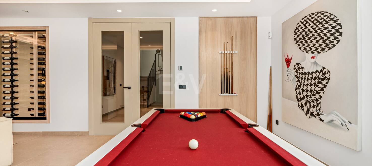 Brand New luxury Villa in La Cerquilla, frontline golf