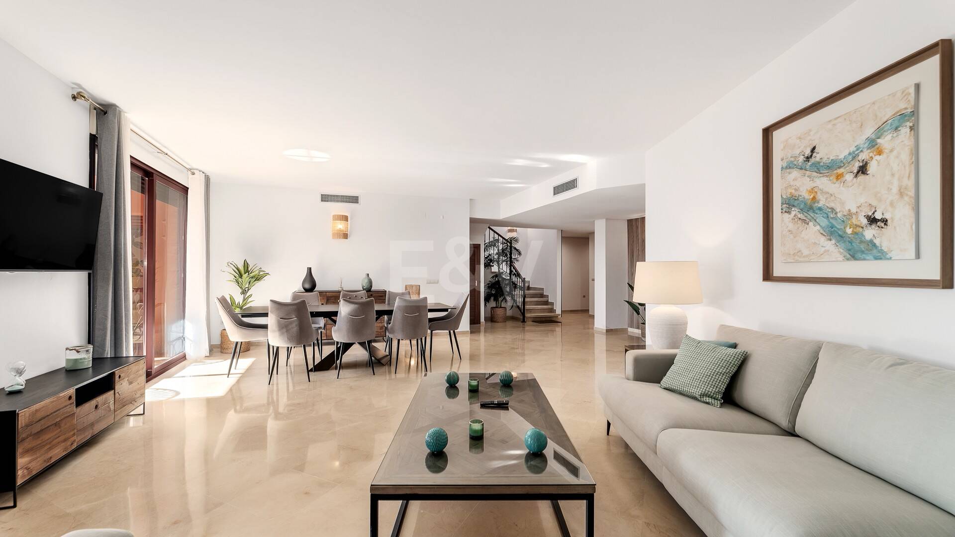 Penthouse duplex de 4 chambres à El Rosario Beachside