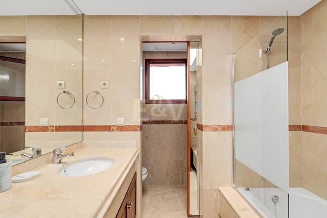 Penthouse duplex de 4 chambres à El Rosario Beachside