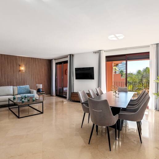 Penthouse duplex de 4 chambres à El Rosario Beachside