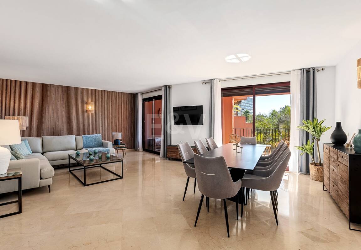 Penthouse duplex de 4 chambres à El Rosario Beachside