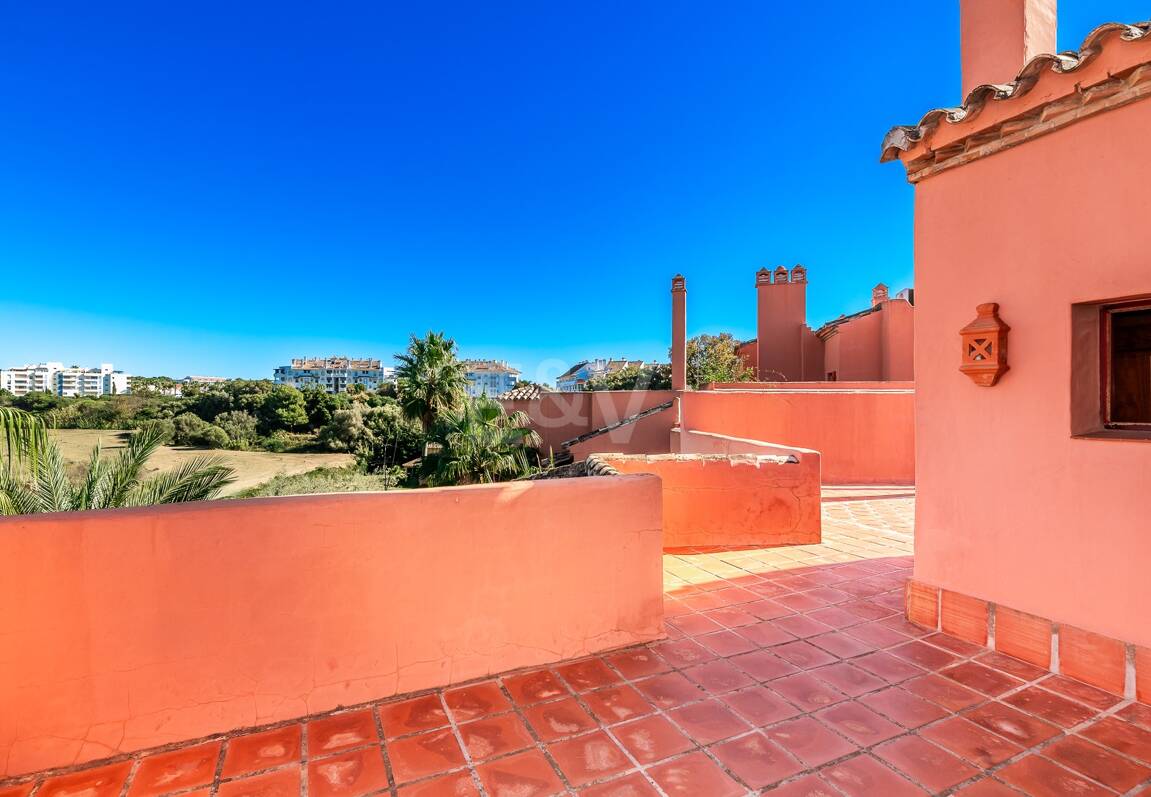 Penthouse duplex de 4 chambres à El Rosario Beachside