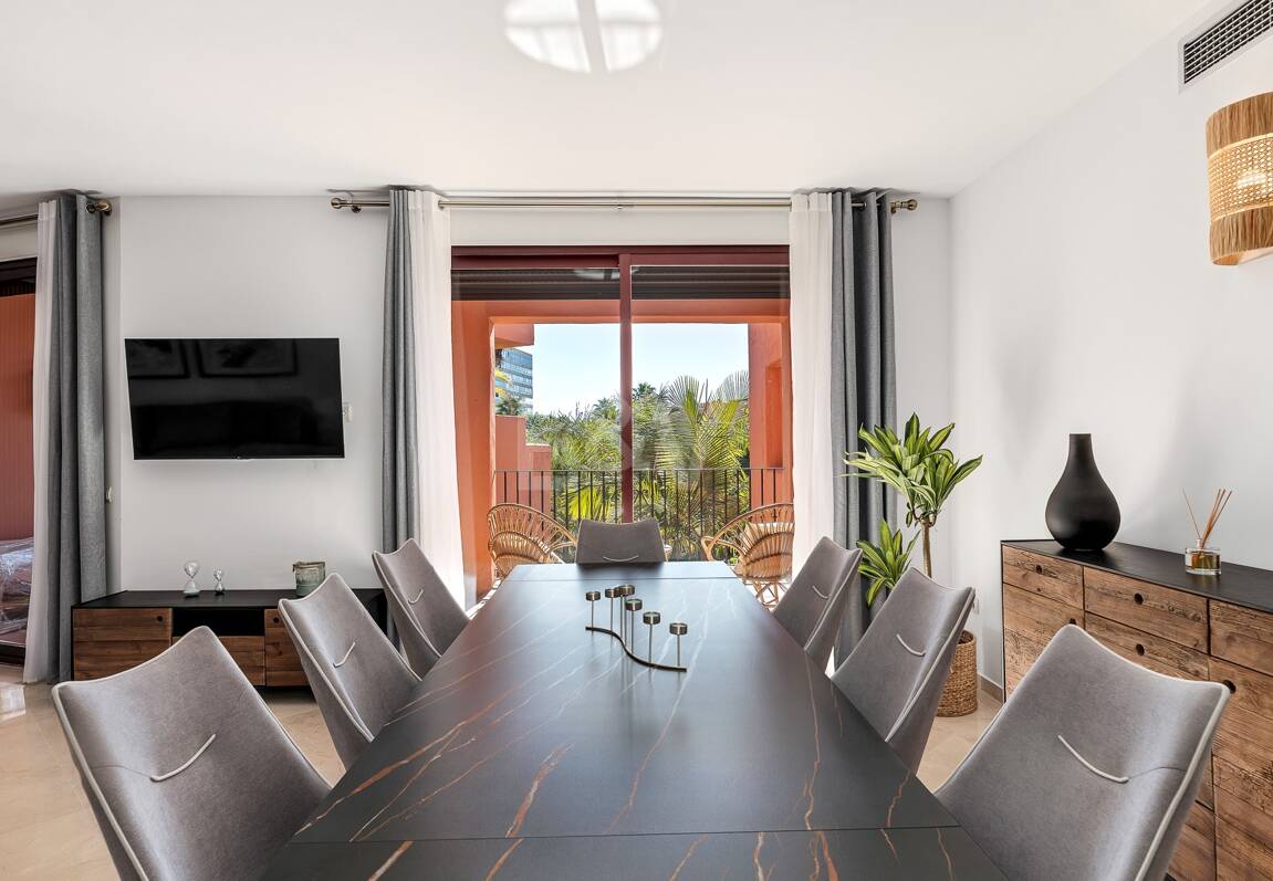 Penthouse duplex de 4 chambres à El Rosario Beachside