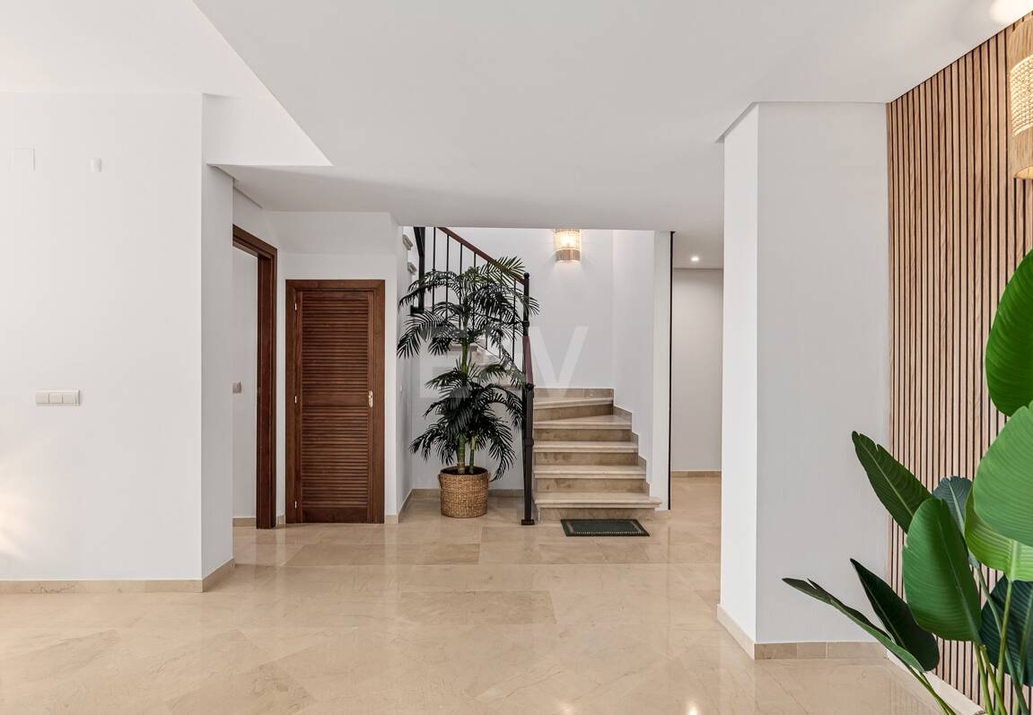 Penthouse duplex de 4 chambres à El Rosario Beachside