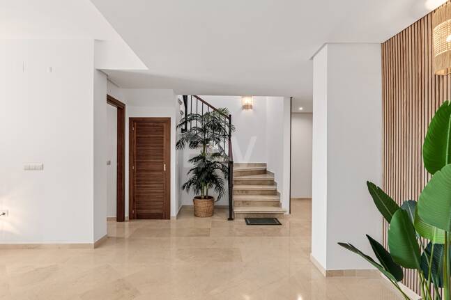 Penthouse duplex de 4 chambres à El Rosario Beachside