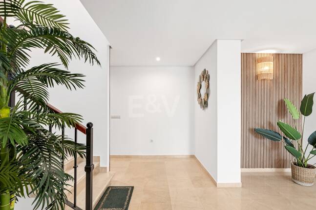 Penthouse duplex de 4 chambres à El Rosario Beachside