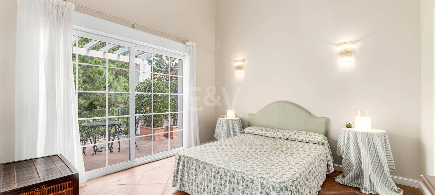 Villa in El Rosario with Panoramic Views in Garden Oasis