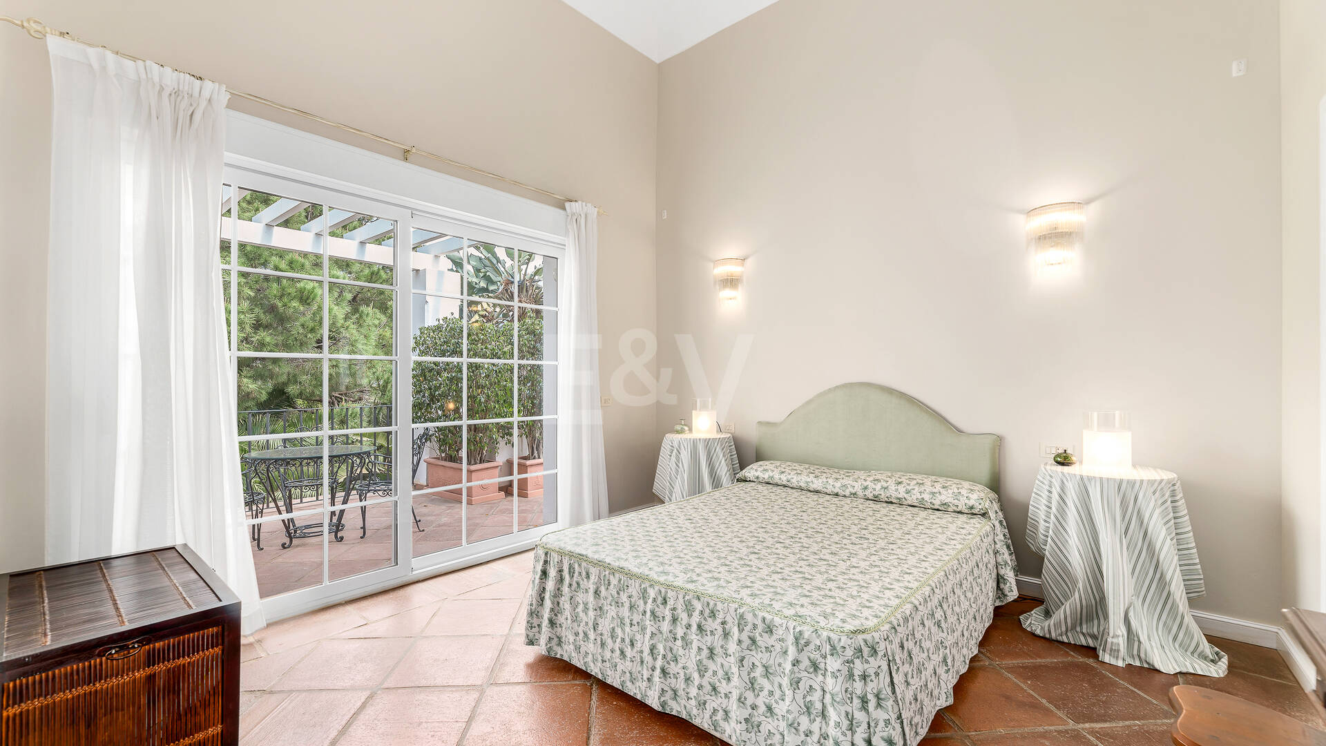 Villa in El Rosario with Panoramic Views in Garden Oasis