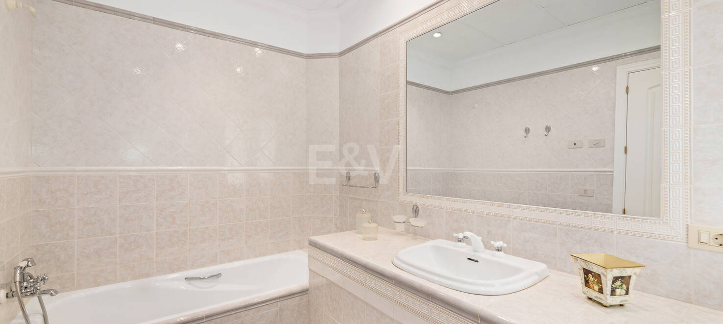 Villa in El Rosario with Panoramic Views in Garden Oasis